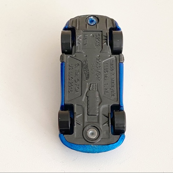 Hot Wheels - 2016 2016 Viper - Picture 7 of 8